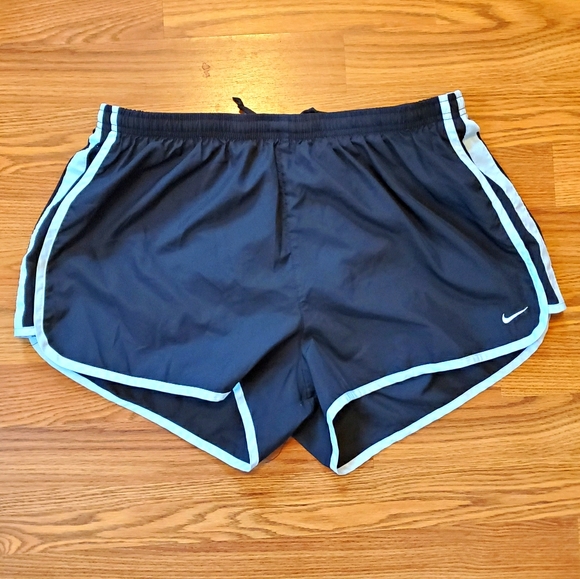 Nike Pants - Women's Nike Running Shorts (x-large)